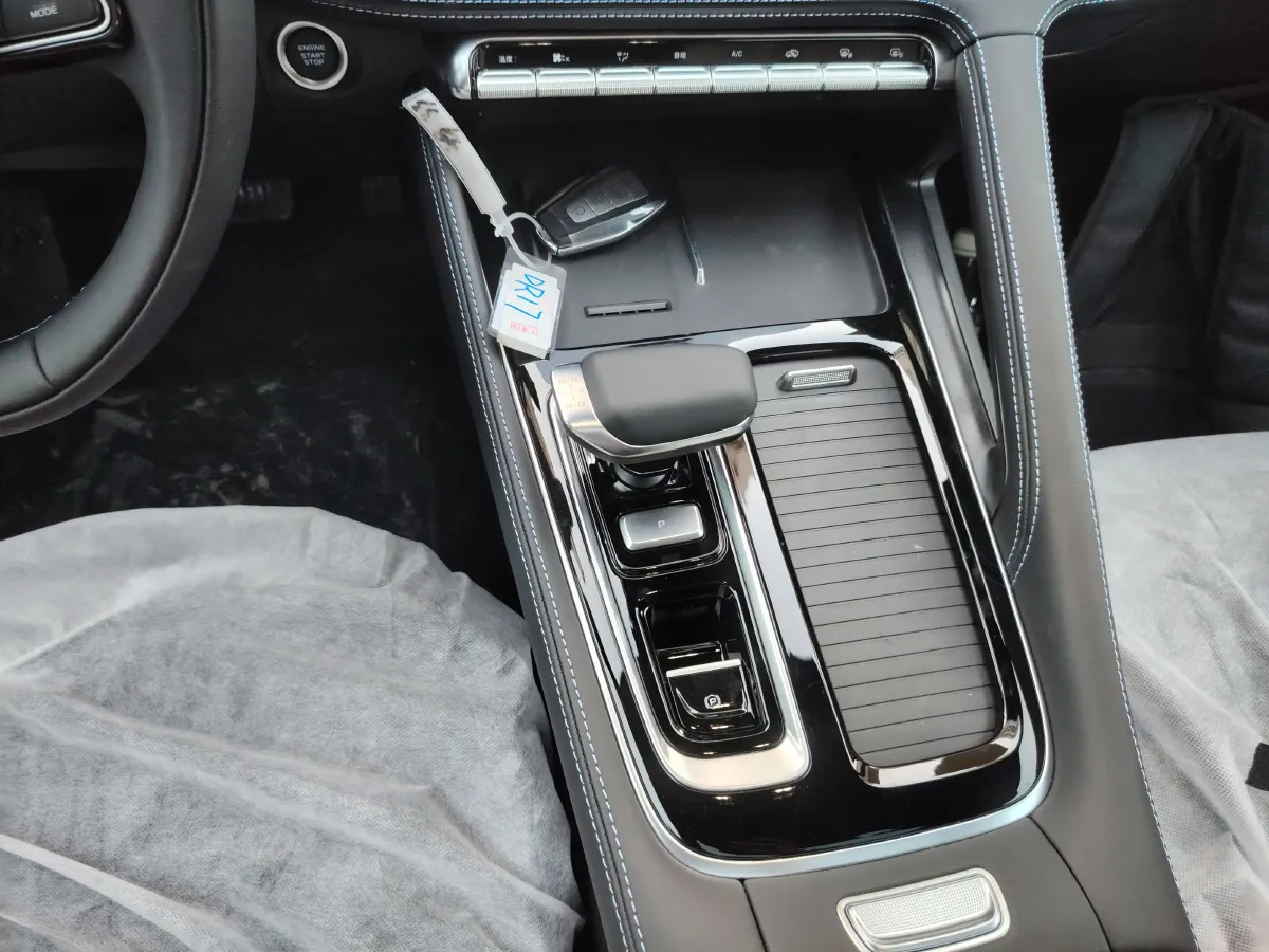 2026 Geely Preface 1.5T 181HP L4 7DCT,autocango,china used car exporter,china ev exporter,chinese used car exporter,chinese used ev exporter