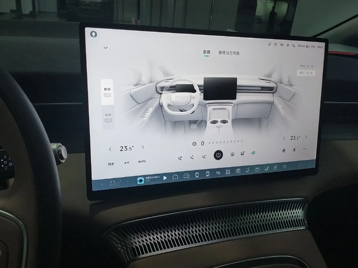 2025 Xpeng X9 BEV,autocango,china used car exporter,china ev exporter,chinese used car exporter,chinese used ev exporter