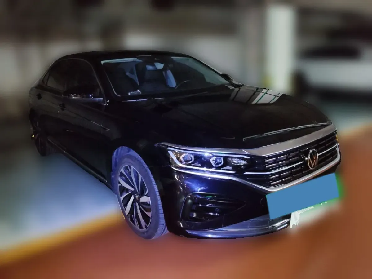 2022 Toyota Avalon 2.5L 209HP L4 8AT,autocango,china used car exporter,china ev exporter,chinese used car exporter,chinese used ev exporter