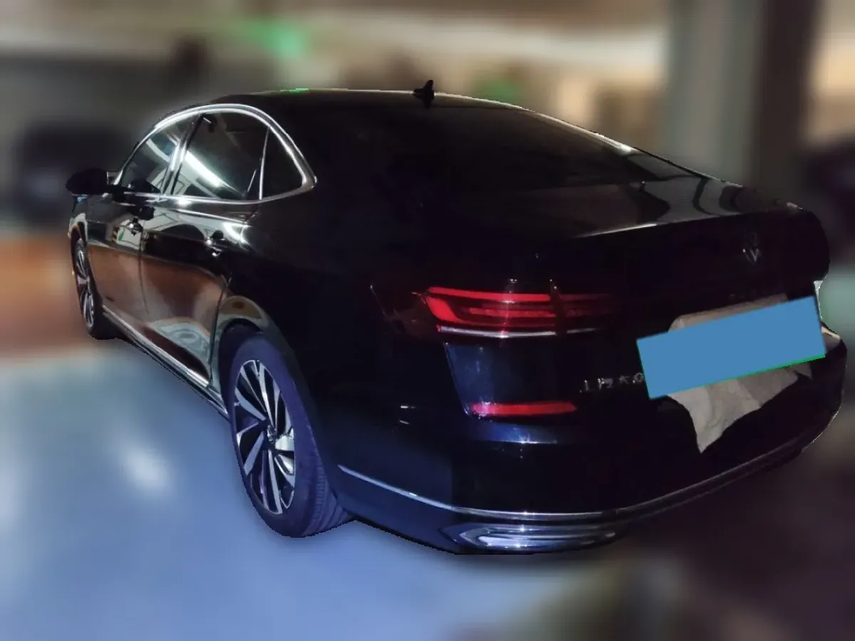 2022 Toyota Avalon 2.5L 209HP L4 8AT,autocango,china used car exporter,china ev exporter,chinese used car exporter,chinese used ev exporter