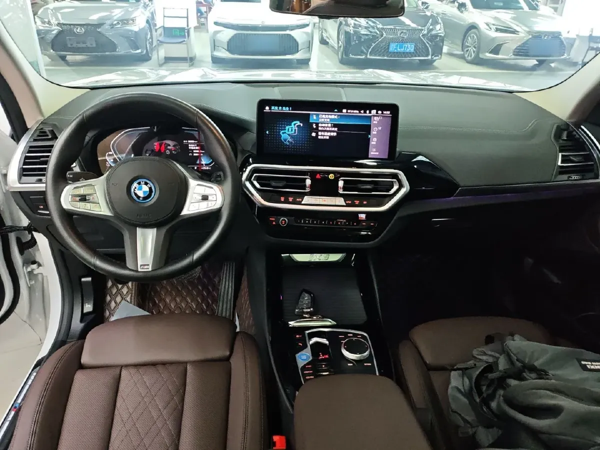 2023 BMW iX3 BEV 80KWH,autocango,china used car exporter,china ev exporter,chinese used car exporter,chinese used ev exporter