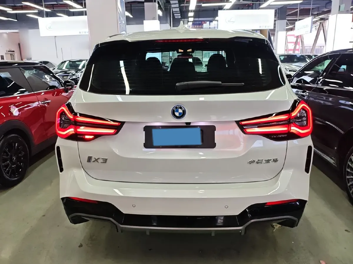 2023 BMW iX3 BEV 80KWH,autocango,china used car exporter,china ev exporter,chinese used car exporter,chinese used ev exporter