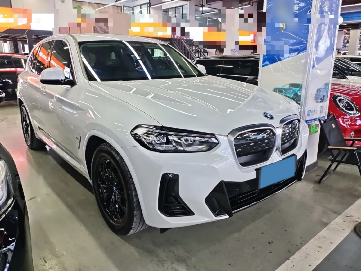 2023 BMW iX3 BEV 80KWH,autocango,china used car exporter,china ev exporter,chinese used car exporter,chinese used ev exporter