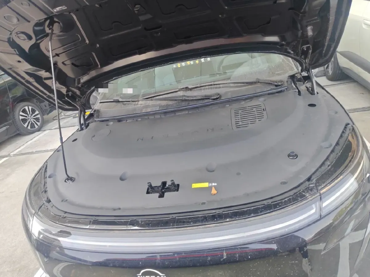 2025 Nissan N7 BEV 73KWH,autocango,china used car exporter,china ev exporter,chinese used car exporter,chinese used ev exporter