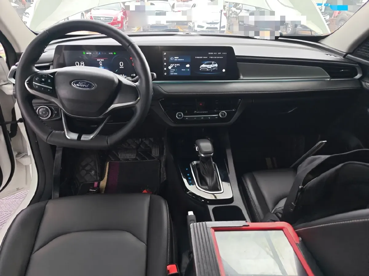 2021 Ford Escort 1.5L 122HP L3 6AT,autocango,china used car exporter,china ev exporter,chinese used car exporter,chinese used ev exporter