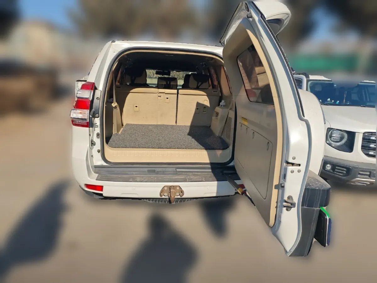 2014 Toyota Land Cruiser Prado 2.7L 163HP L4 4AT,autocango,china used car exporter,china ev exporter,chinese used car exporter,chinese used ev exporter