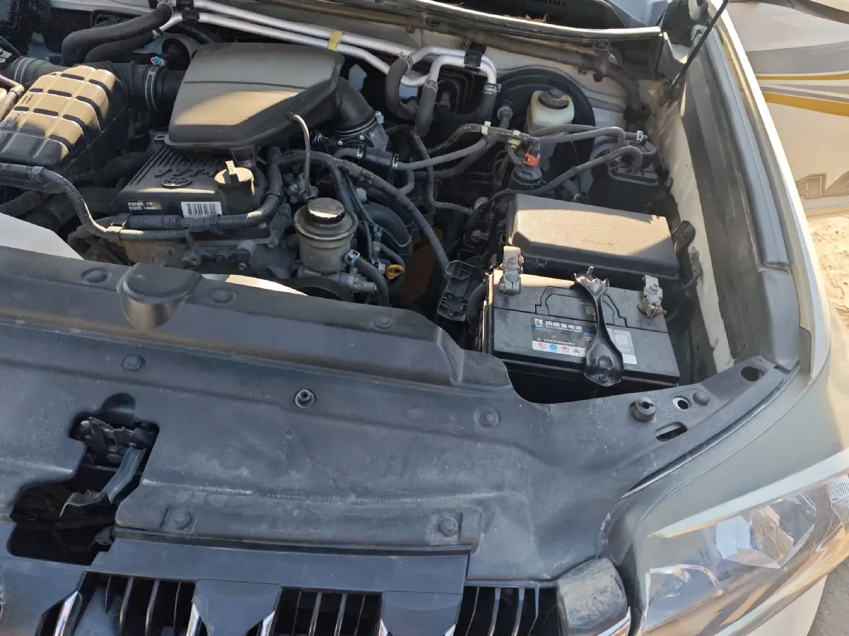 2014 Toyota Land Cruiser Prado 2.7L 163HP L4 4AT,autocango,china used car exporter,china ev exporter,chinese used car exporter,chinese used ev exporter