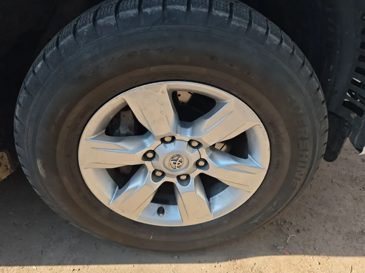 2014 Toyota Land Cruiser Prado 2.7L 163HP L4 4AT,autocango,china used car exporter,china ev exporter,chinese used car exporter,chinese used ev exporter