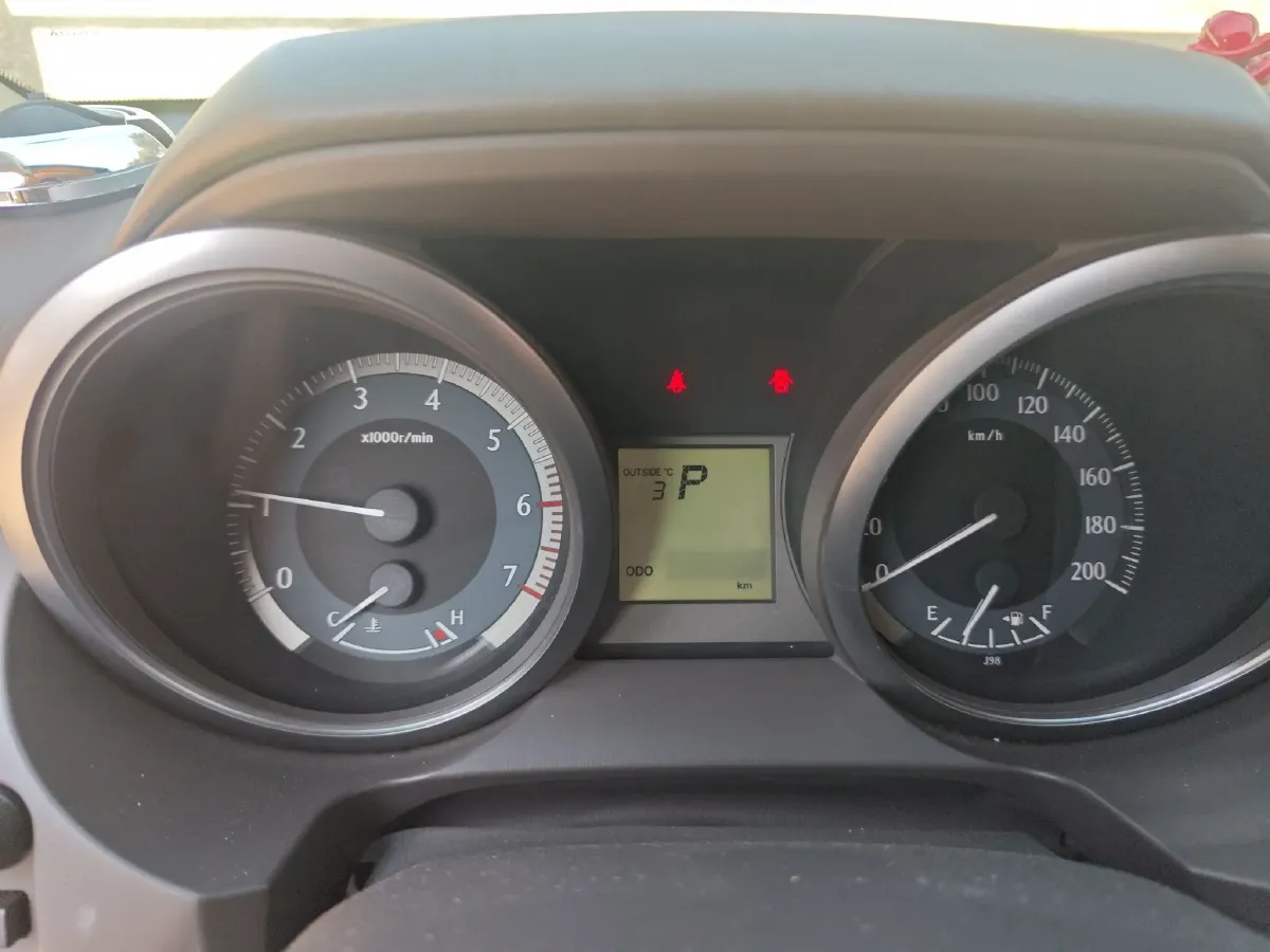 2014 Toyota Land Cruiser Prado 2.7L 163HP L4 4AT,autocango,china used car exporter,china ev exporter,chinese used car exporter,chinese used ev exporter