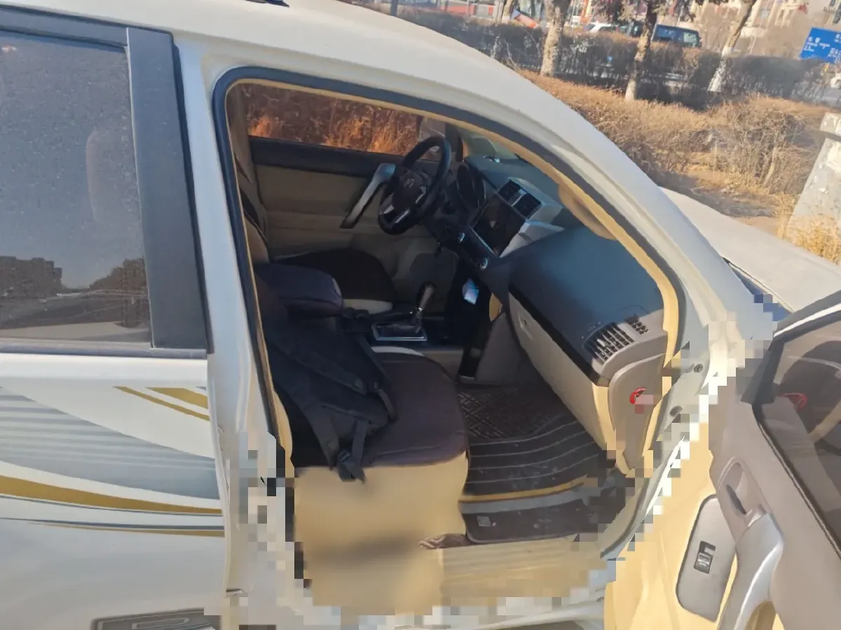 2014 Toyota Land Cruiser Prado 2.7L 163HP L4 4AT,autocango,china used car exporter,china ev exporter,chinese used car exporter,chinese used ev exporter