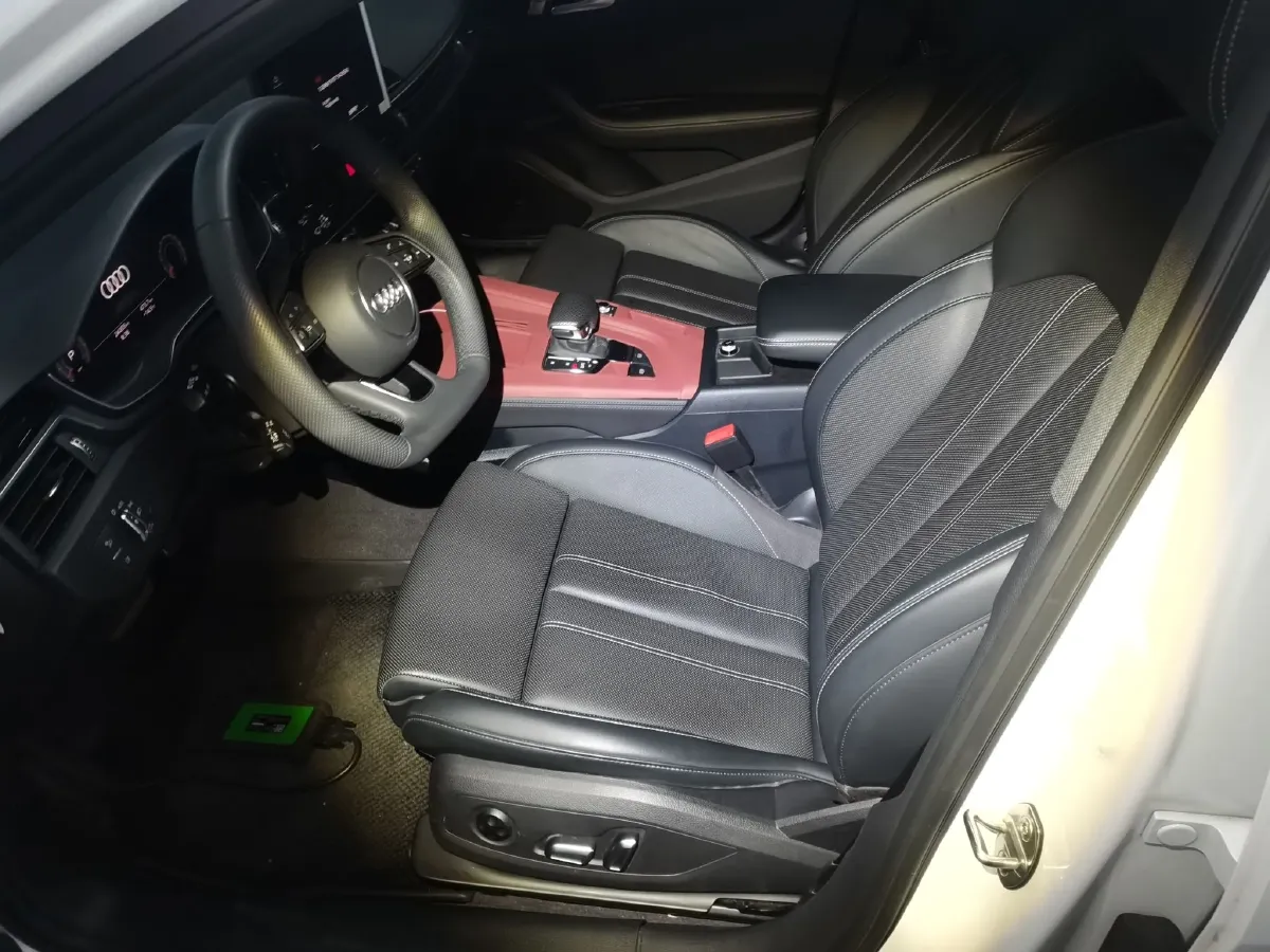 2024 Mercedes-Benz C Class 1.5T 204HP L4 9AT,autocango,china used car exporter,china ev exporter,chinese used car exporter,chinese used ev exporter