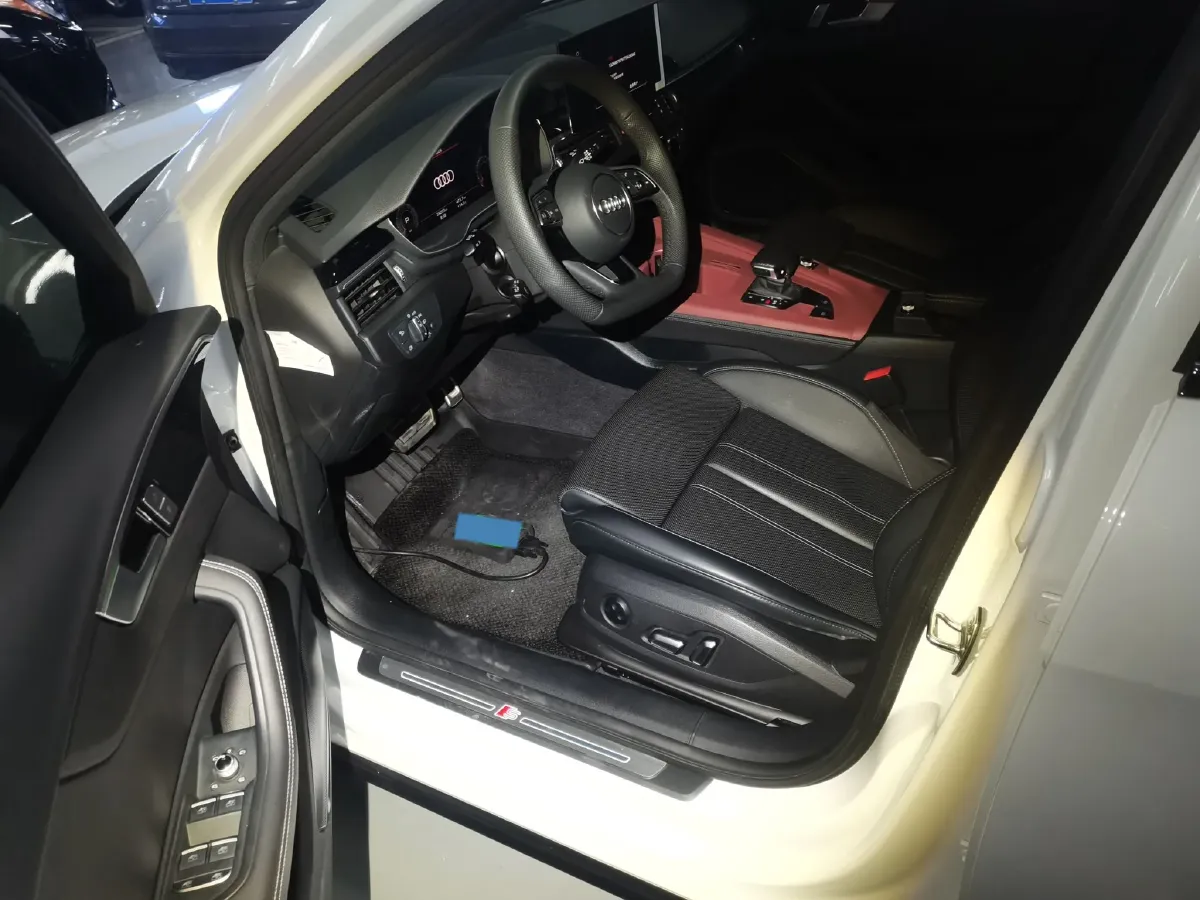 2024 Mercedes-Benz C Class 1.5T 204HP L4 9AT,autocango,china used car exporter,china ev exporter,chinese used car exporter,chinese used ev exporter