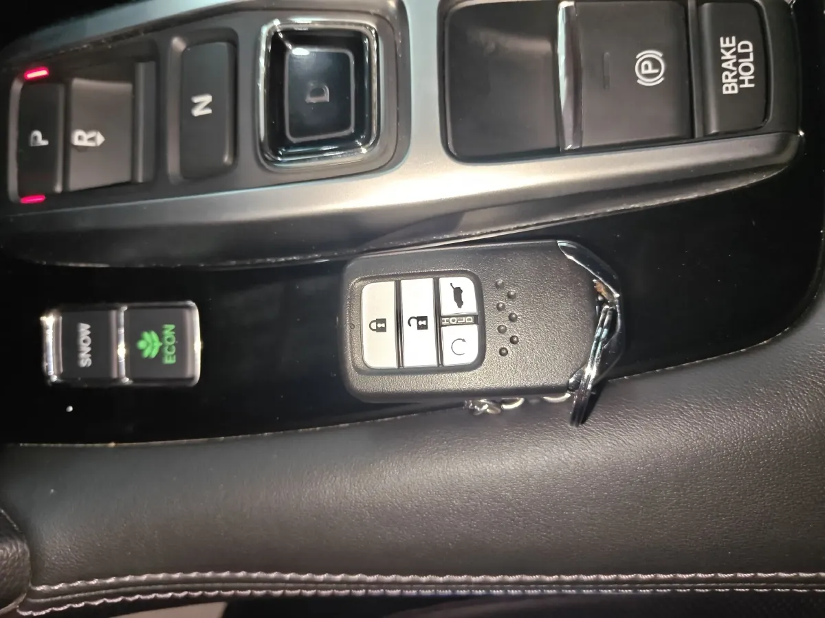 2017 Hyundai Grand SantaFe 2.0T 241HP L4 6AT,autocango,china used car exporter,china ev exporter,chinese used car exporter,chinese used ev exporter