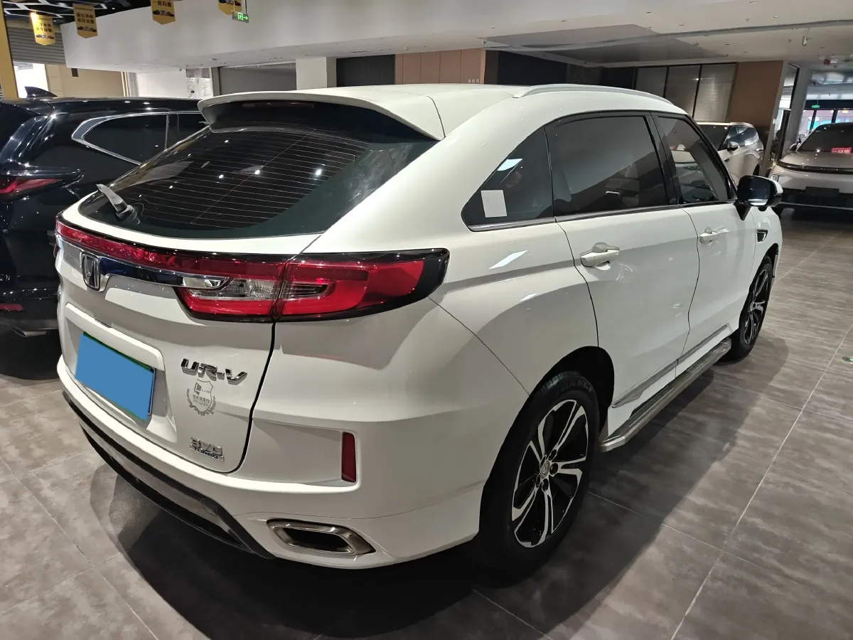 2017 Hyundai Grand SantaFe 2.0T 241HP L4 6AT,autocango,china used car exporter,china ev exporter,chinese used car exporter,chinese used ev exporter