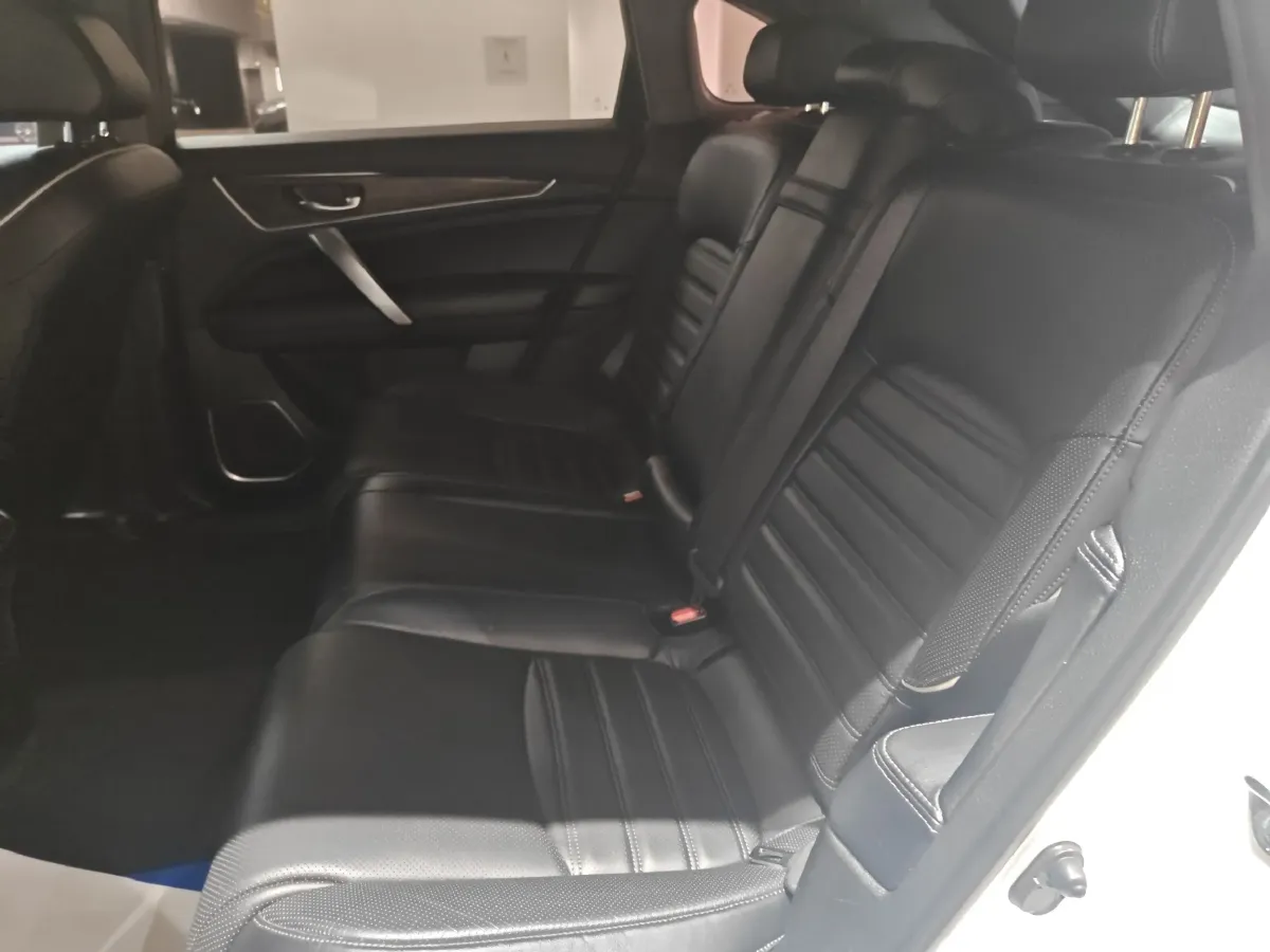 2017 Hyundai Grand SantaFe 2.0T 241HP L4 6AT,autocango,china used car exporter,china ev exporter,chinese used car exporter,chinese used ev exporter