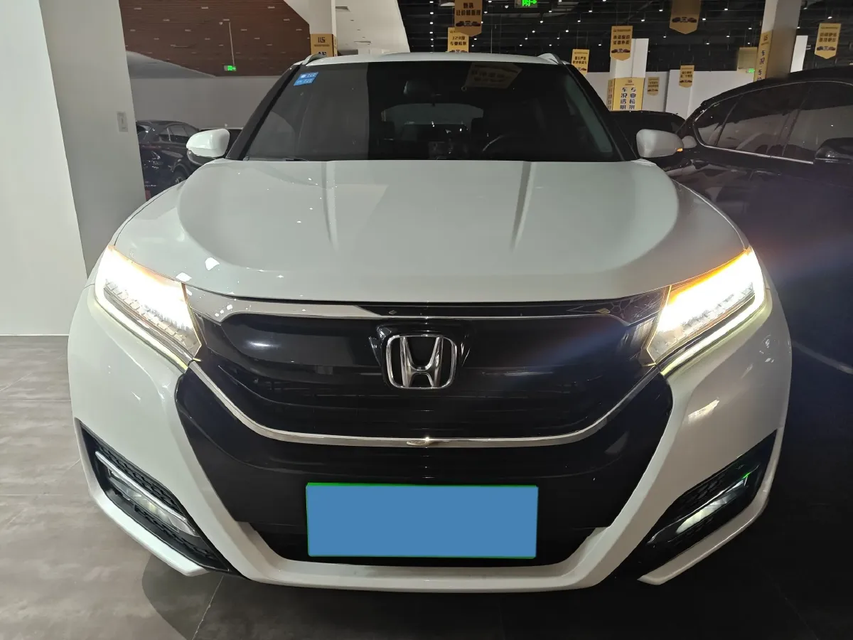 2017 Hyundai Grand SantaFe 2.0T 241HP L4 6AT,autocango,china used car exporter,china ev exporter,chinese used car exporter,chinese used ev exporter