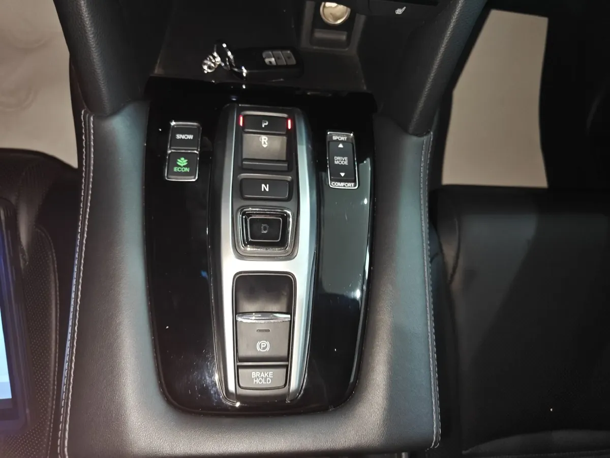 2017 Hyundai Grand SantaFe 2.0T 241HP L4 6AT,autocango,china used car exporter,china ev exporter,chinese used car exporter,chinese used ev exporter