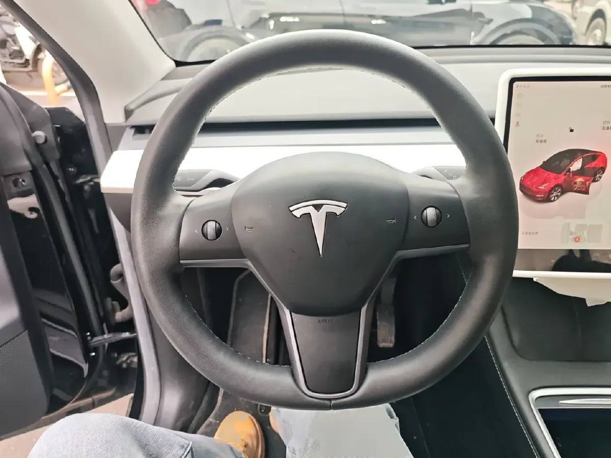 2022 Tesla Model Y BEV 60KWH,autocango,china used car exporter,china ev exporter,chinese used car exporter,chinese used ev exporter