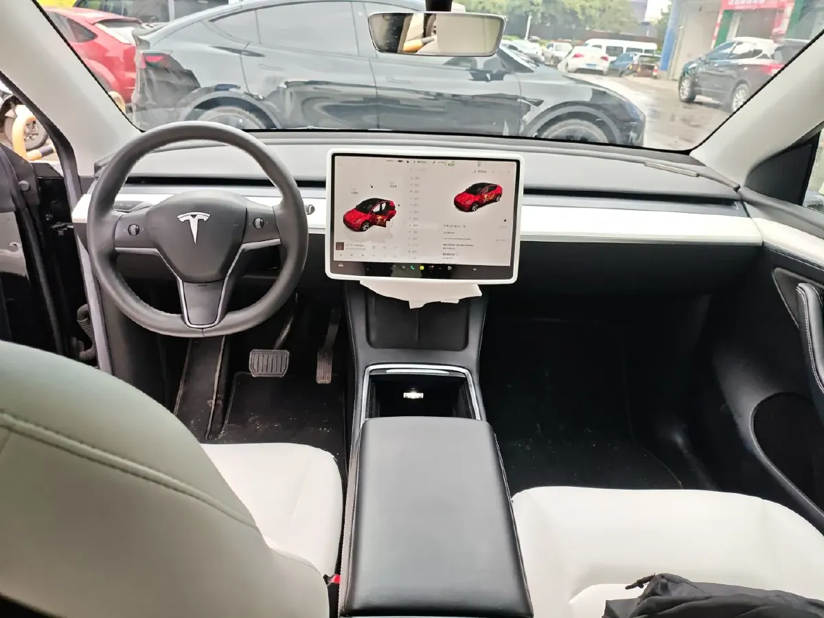 2022 Tesla Model Y BEV 60KWH,autocango,china used car exporter,china ev exporter,chinese used car exporter,chinese used ev exporter