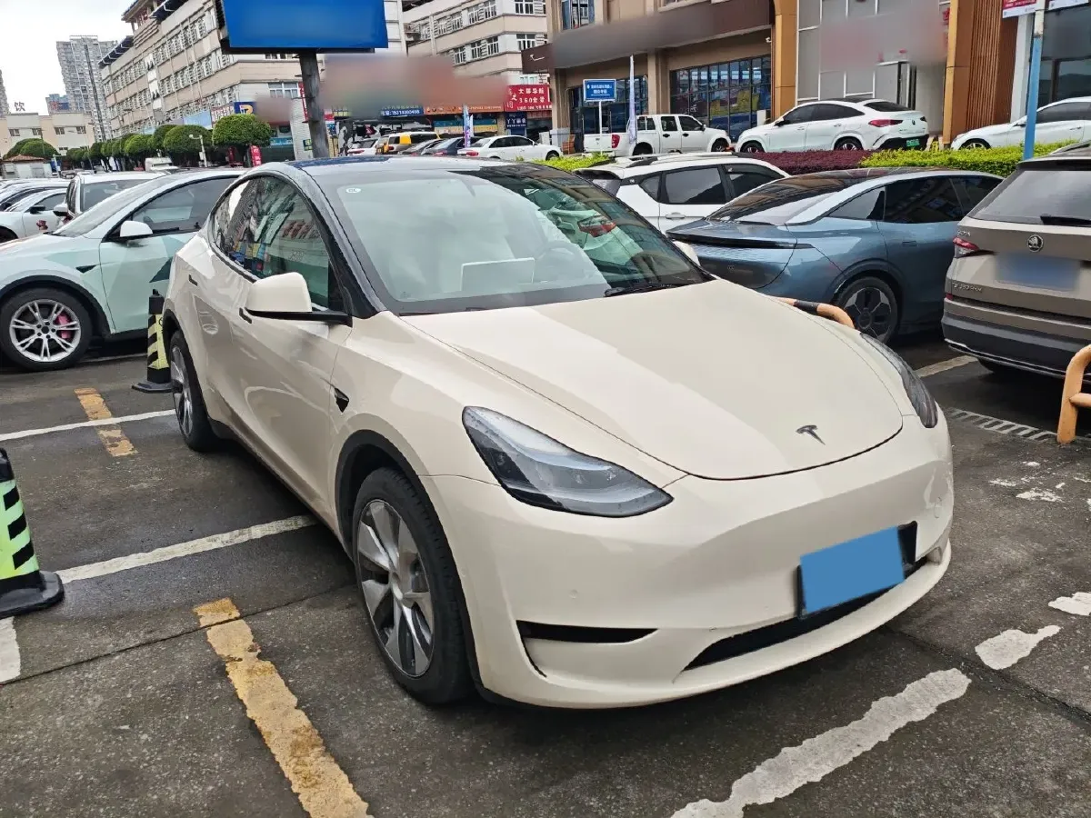 2022 Tesla Model Y BEV 60KWH,autocango,china used car exporter,china ev exporter,chinese used car exporter,chinese used ev exporter