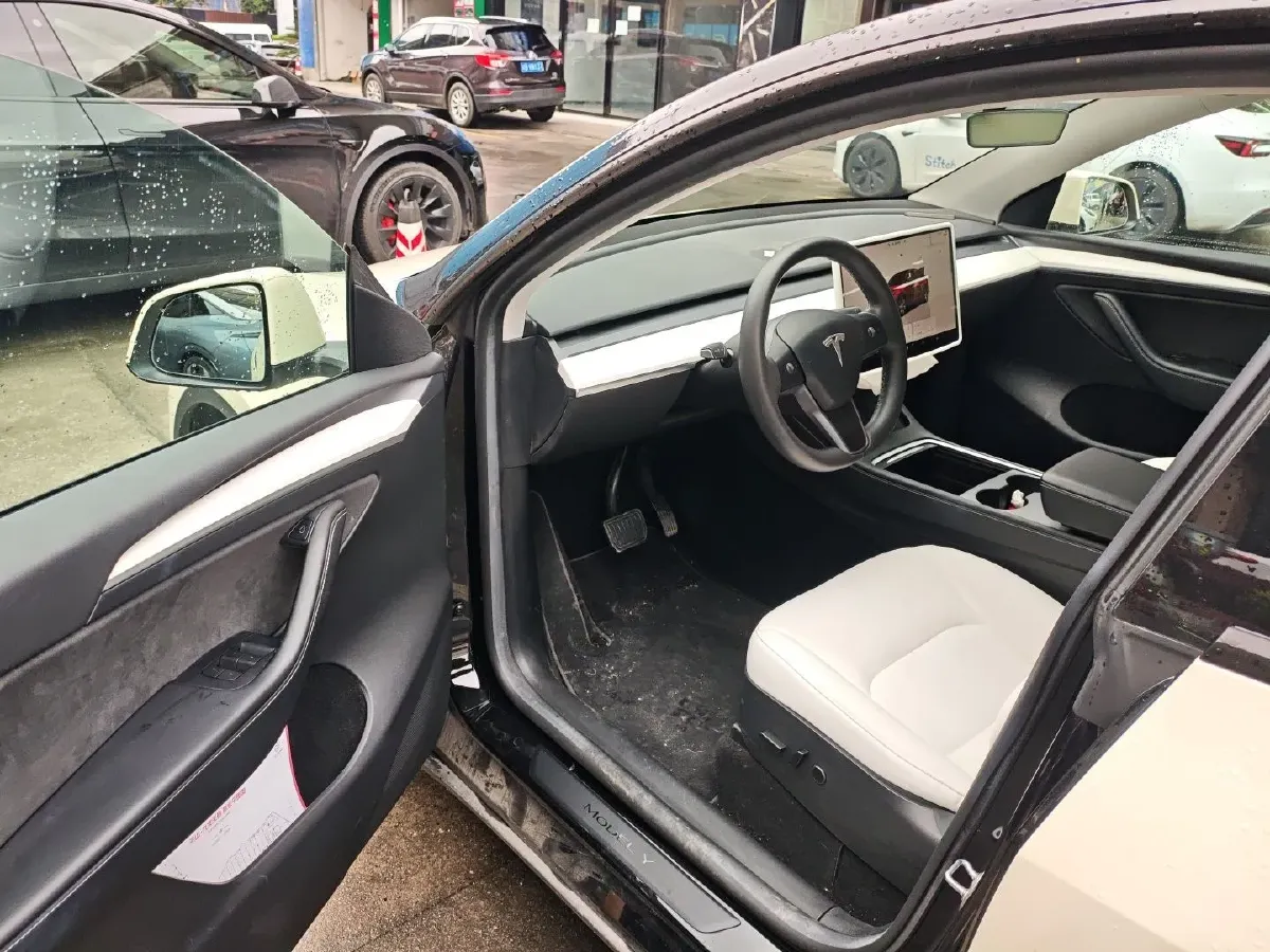 2022 Tesla Model Y BEV 60KWH,autocango,china used car exporter,china ev exporter,chinese used car exporter,chinese used ev exporter