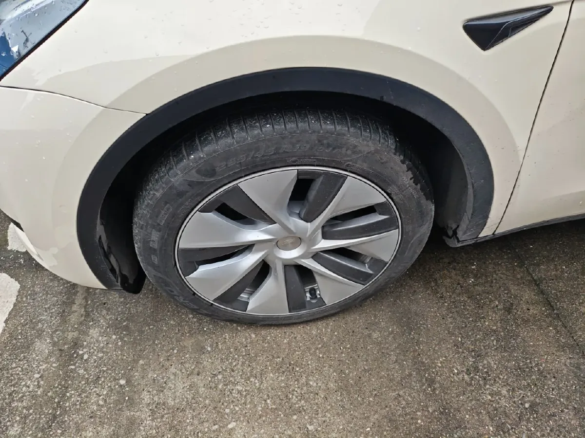 2022 Tesla Model Y BEV 60KWH,autocango,china used car exporter,china ev exporter,chinese used car exporter,chinese used ev exporter