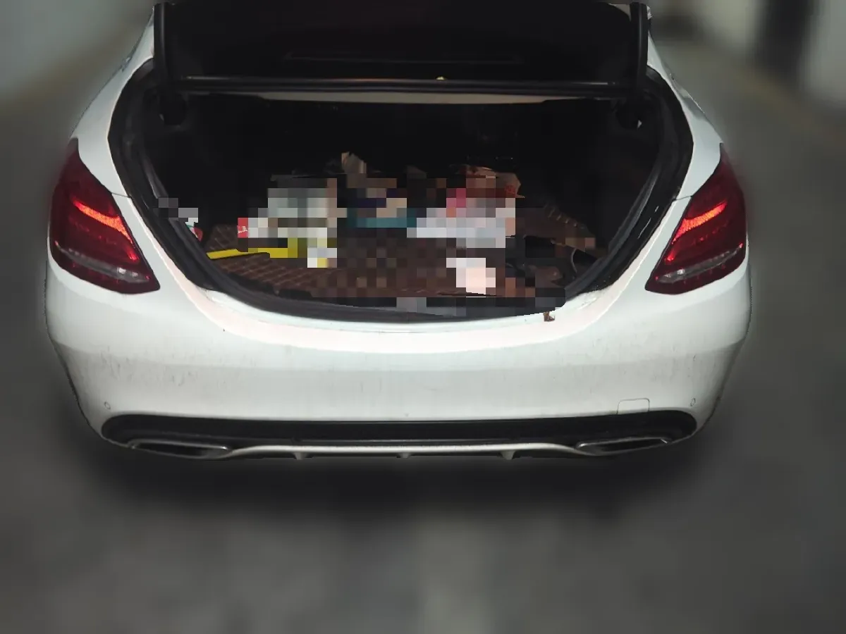 2017 Mercedes-Benz C Class 2.0T 184HP L4 7AT,autocango,china used car exporter,china ev exporter,chinese used car exporter,chinese used ev exporter