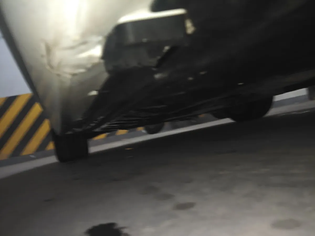 2017 Mercedes-Benz C Class 2.0T 184HP L4 7AT,autocango,china used car exporter,china ev exporter,chinese used car exporter,chinese used ev exporter