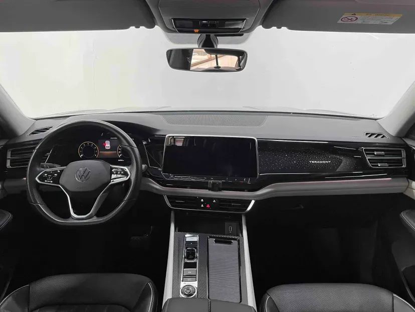 2021 Volkswagen Teramont 2.0T 220HP L4 7DCT,autocango,china used car exporter,china ev exporter,chinese used car exporter,chinese used ev exporter