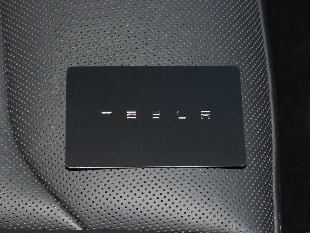 2025 Tesla Model 3 BEV,autocango,china used car exporter,china ev exporter,chinese used car exporter,chinese used ev exporter