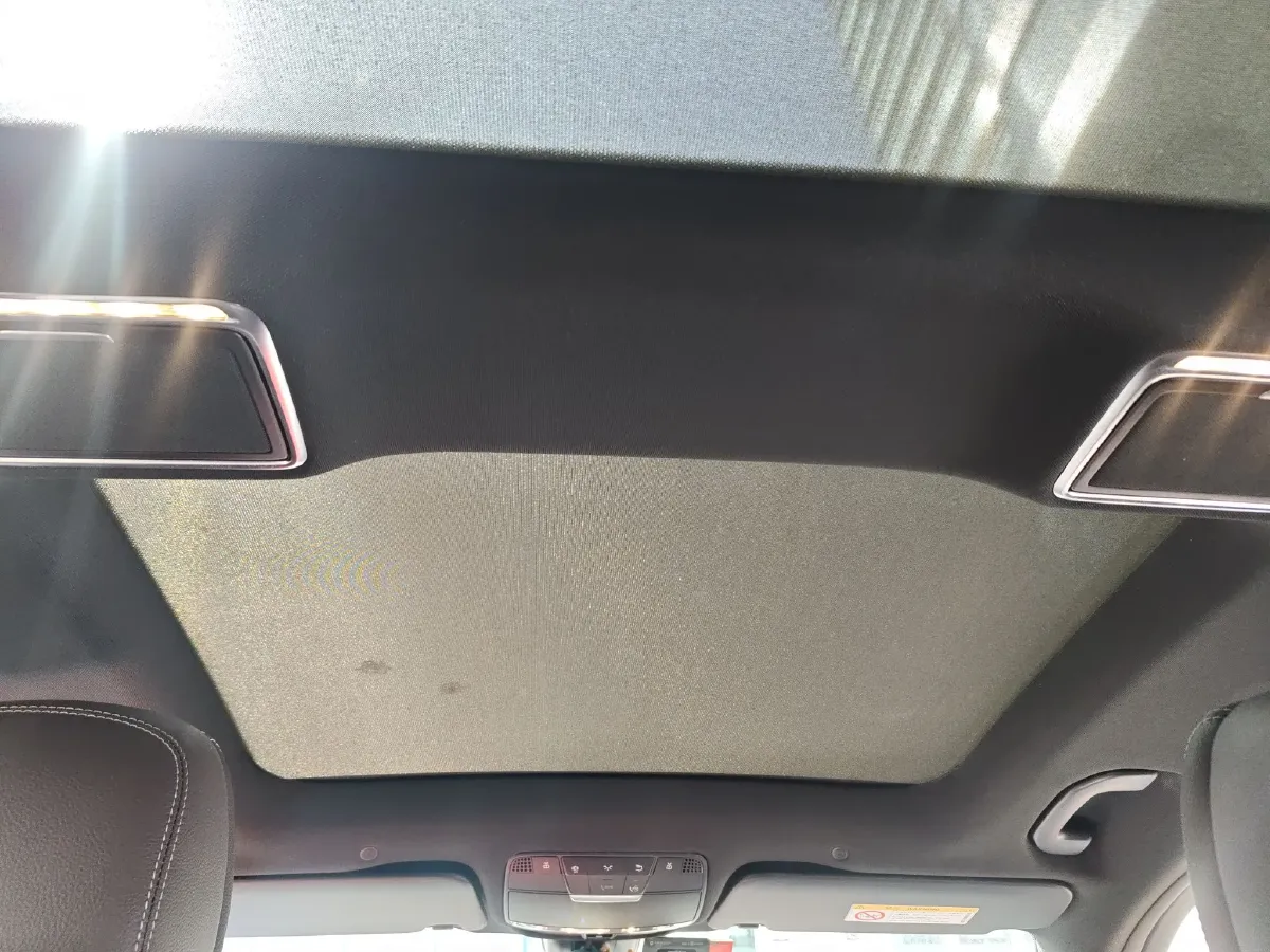 2020 Mercedes-Benz GLC Class 2.0T 197HP L4 9AT,autocango,china used car exporter,china ev exporter,chinese used car exporter,chinese used ev exporter