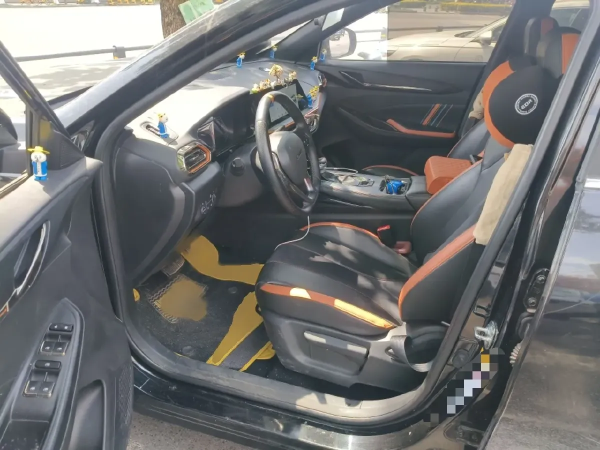 2022 Geely Binray 1.5T 181HP L4 7DCT,autocango,china used car exporter,china ev exporter,chinese used car exporter,chinese used ev exporter