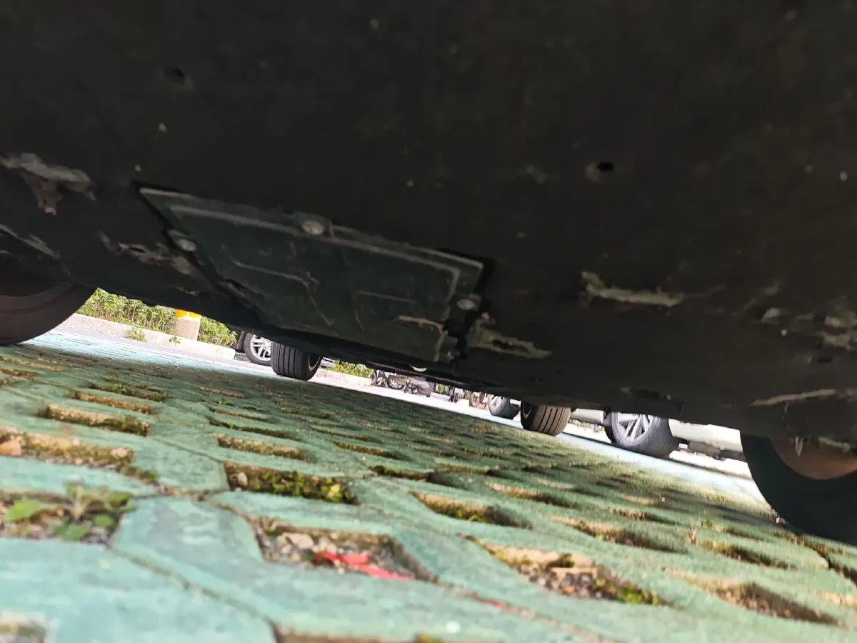 2020 HongQi H5 1.8T 197HP L4 6AT,autocango,china used car exporter,china ev exporter,chinese used car exporter,chinese used ev exporter