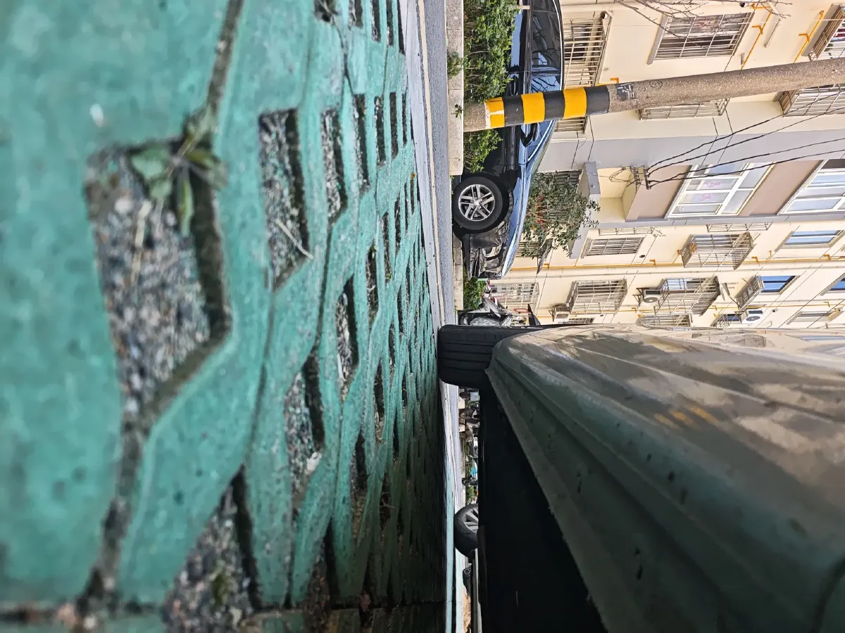 2020 HongQi H5 1.8T 197HP L4 6AT,autocango,china used car exporter,china ev exporter,chinese used car exporter,chinese used ev exporter