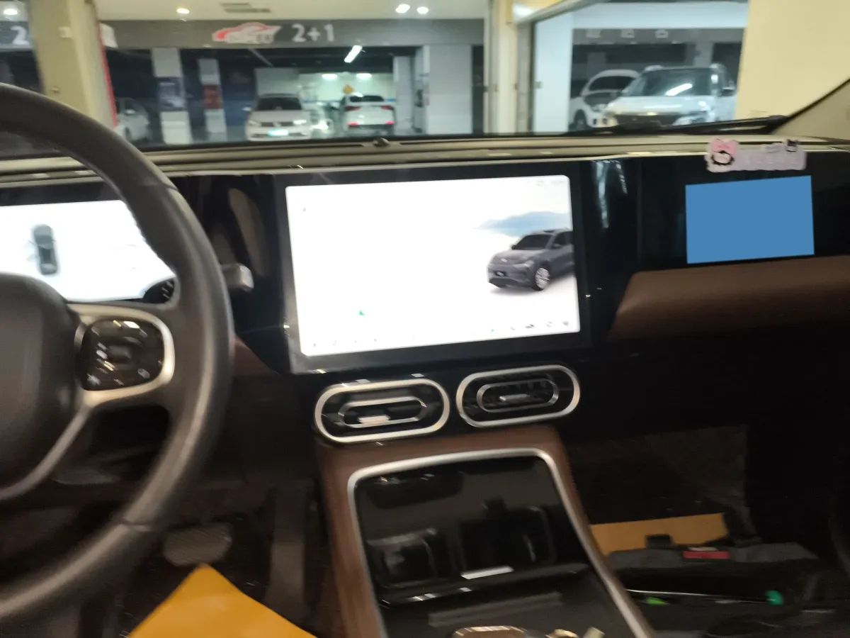 2023 Leapmotor C11 BEV 69.2KWH,autocango,china used car exporter,china ev exporter,chinese used car exporter,chinese used ev exporter