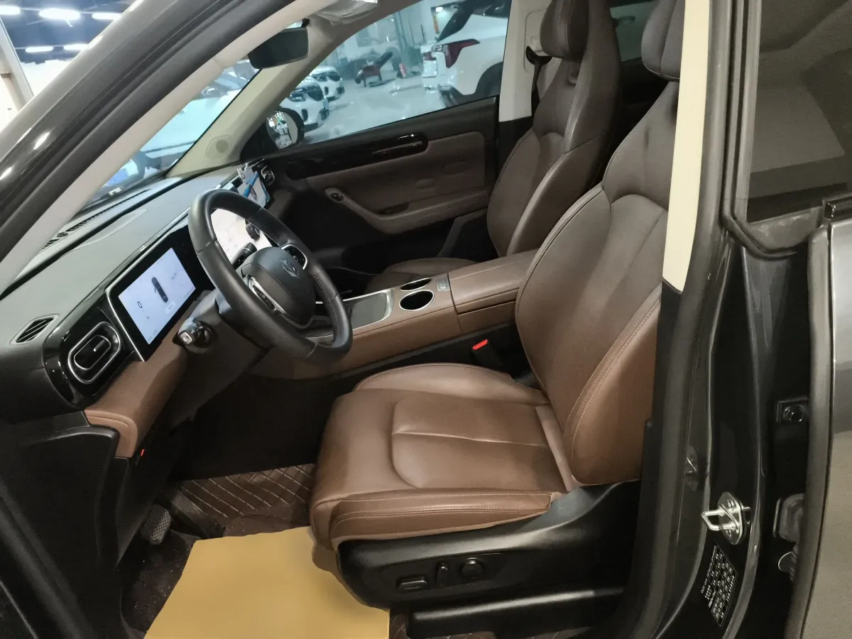 2023 Leapmotor C11 BEV 69.2KWH,autocango,china used car exporter,china ev exporter,chinese used car exporter,chinese used ev exporter