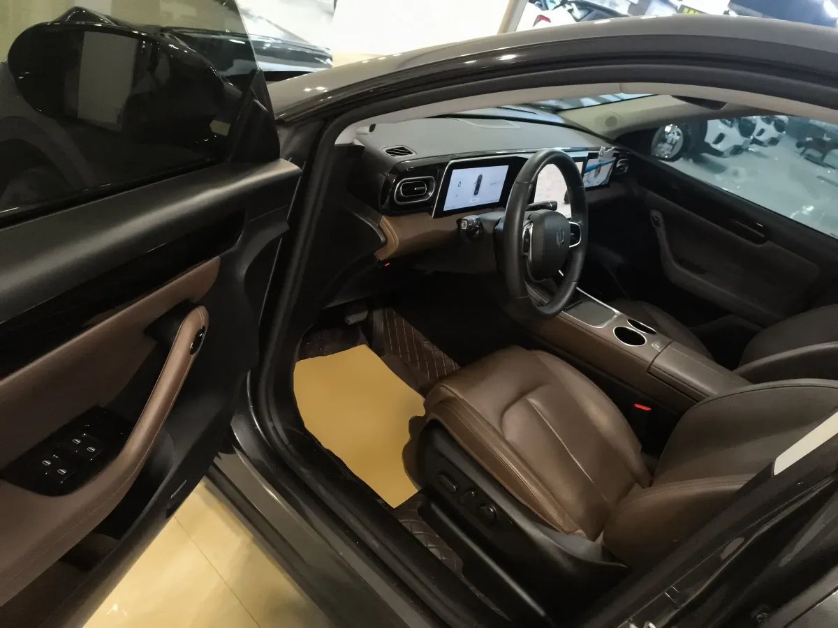 2023 Leapmotor C11 BEV 69.2KWH,autocango,china used car exporter,china ev exporter,chinese used car exporter,chinese used ev exporter