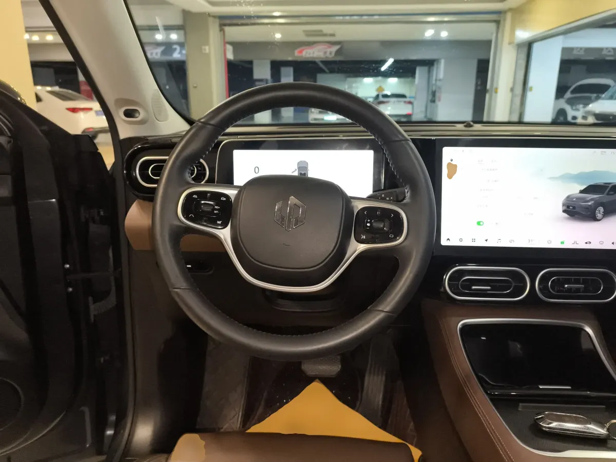 2023 Leapmotor C11 BEV 69.2KWH,autocango,china used car exporter,china ev exporter,chinese used car exporter,chinese used ev exporter