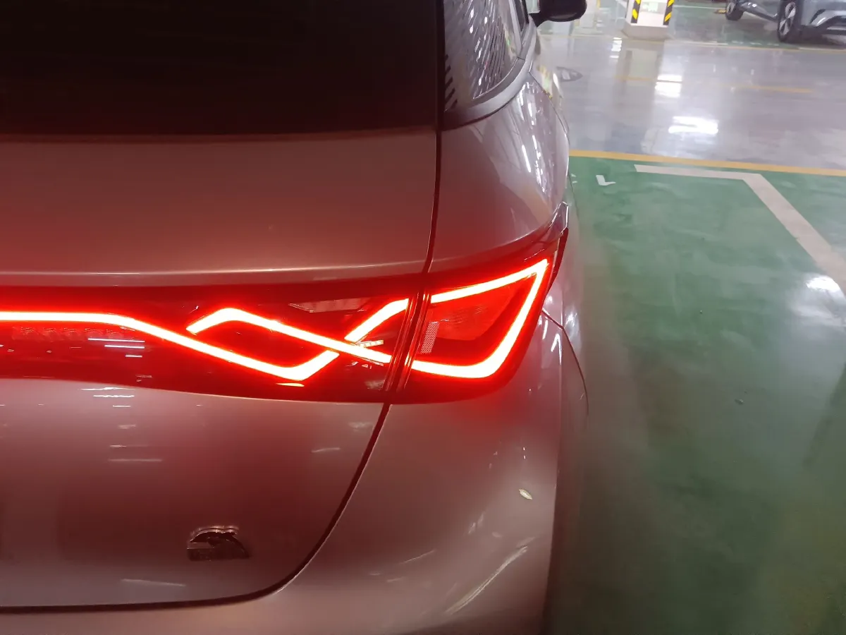 2021 BYD Dolphin BEV 44.9KWH,autocango,china used car exporter,china ev exporter,chinese used car exporter,chinese used ev exporter