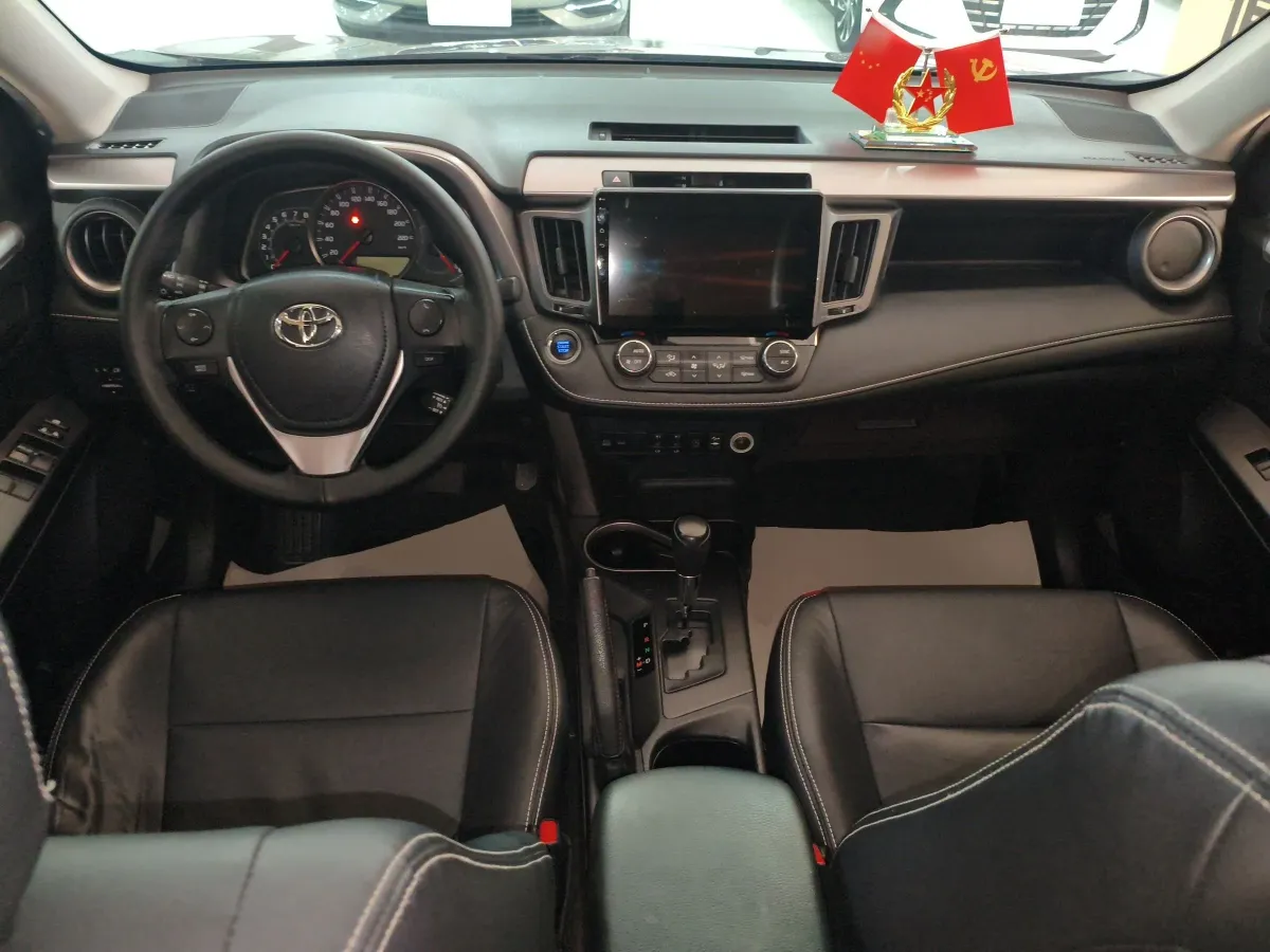 2019 Toyota RAV4 2.0L 151HP L4 CVT,autocango,china used car exporter,china ev exporter,chinese used car exporter,chinese used ev exporter