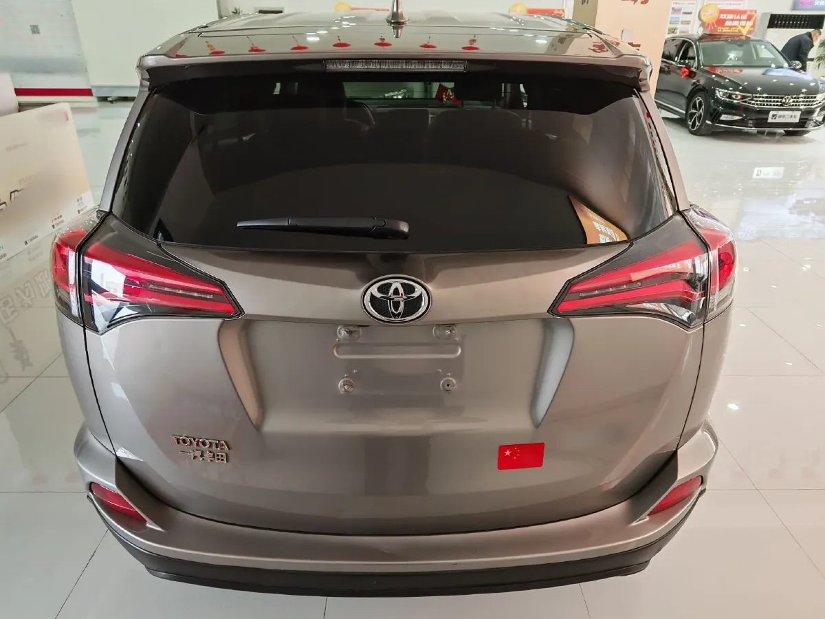 2019 Toyota RAV4 2.0L 151HP L4 CVT,autocango,china used car exporter,china ev exporter,chinese used car exporter,chinese used ev exporter