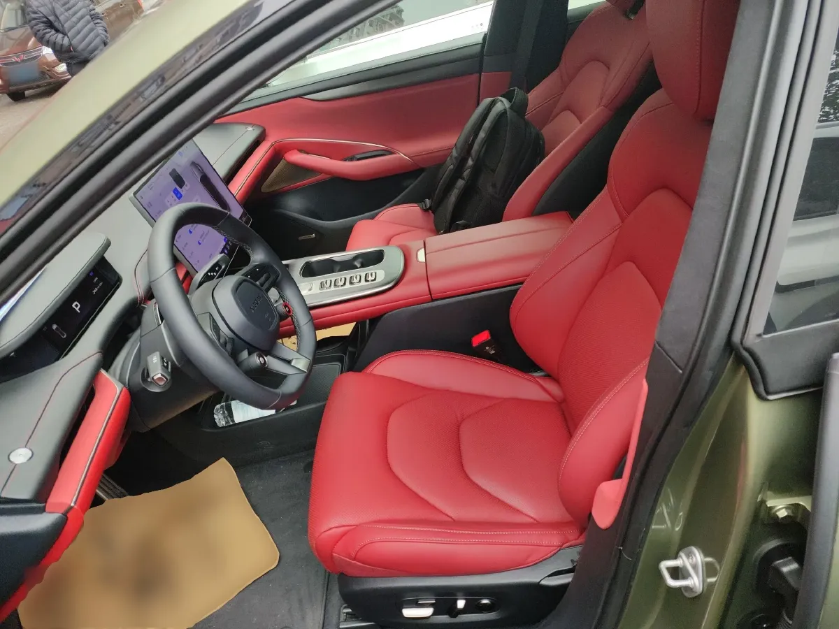 2024 MI SU7 BEV 101KWH,autocango,china used car exporter,china ev exporter,chinese used car exporter,chinese used ev exporter