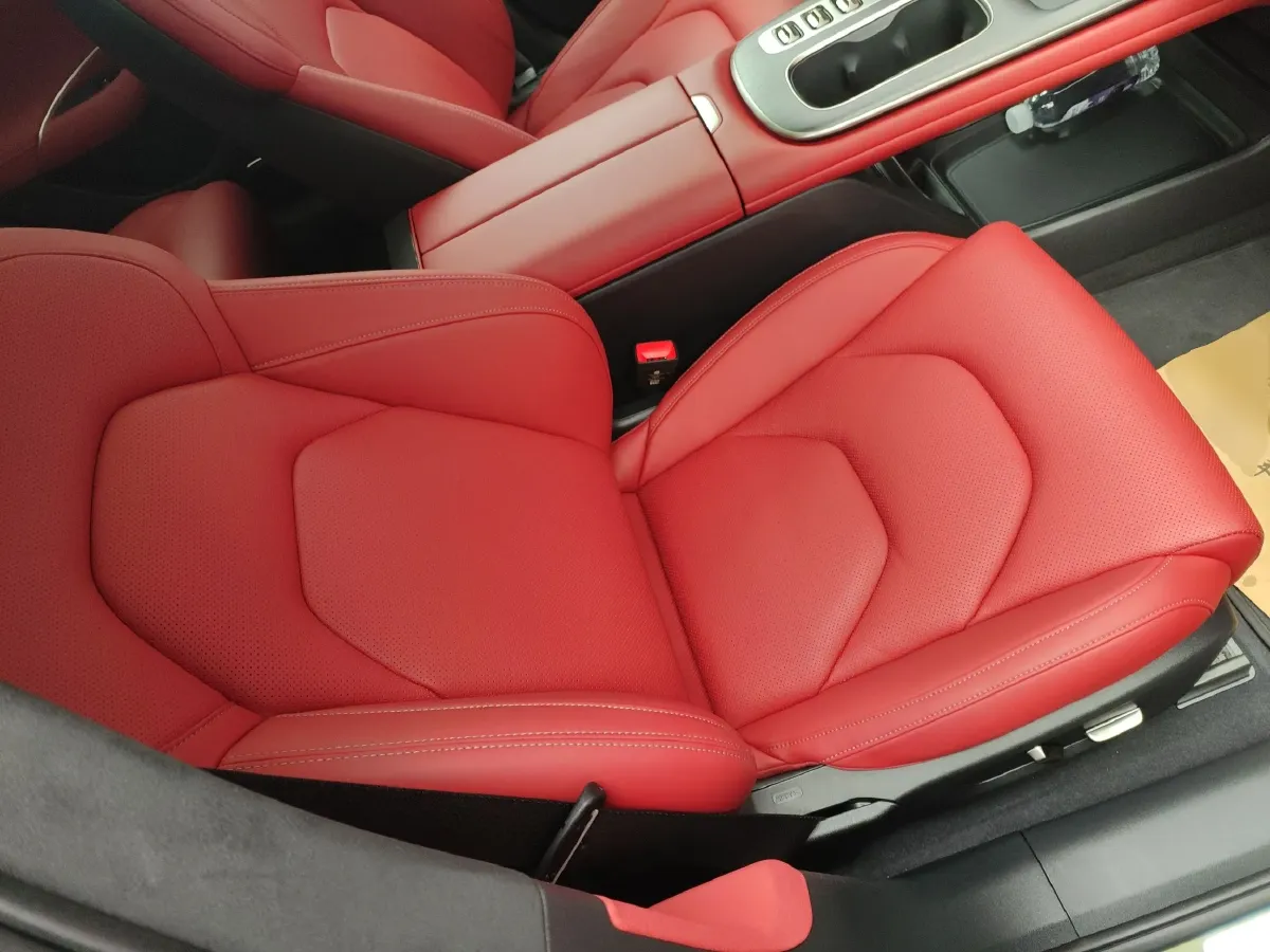 2024 MI SU7 BEV 101KWH,autocango,china used car exporter,china ev exporter,chinese used car exporter,chinese used ev exporter