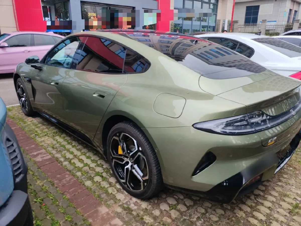 2024 MI SU7 BEV 101KWH,autocango,china used car exporter,china ev exporter,chinese used car exporter,chinese used ev exporter