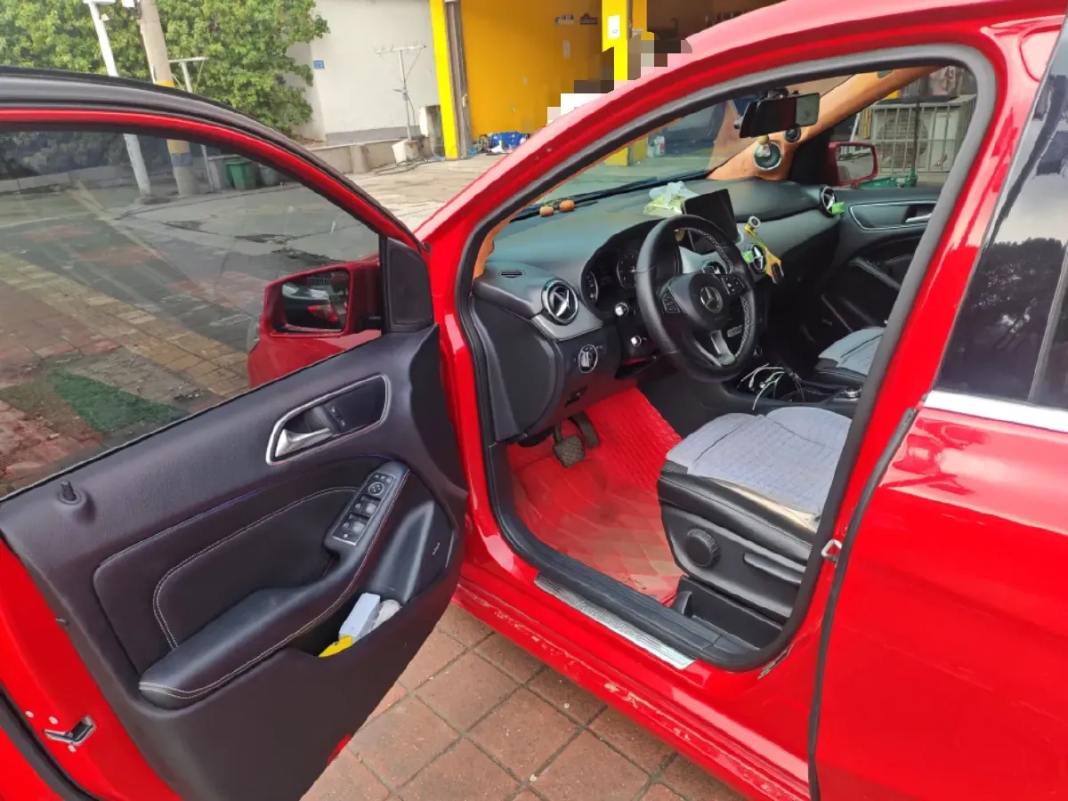 2015 Mercedes-Benz B Class 1.6T 156HP L4 7DCT,autocango,china used car exporter,china ev exporter,chinese used car exporter,chinese used ev exporter