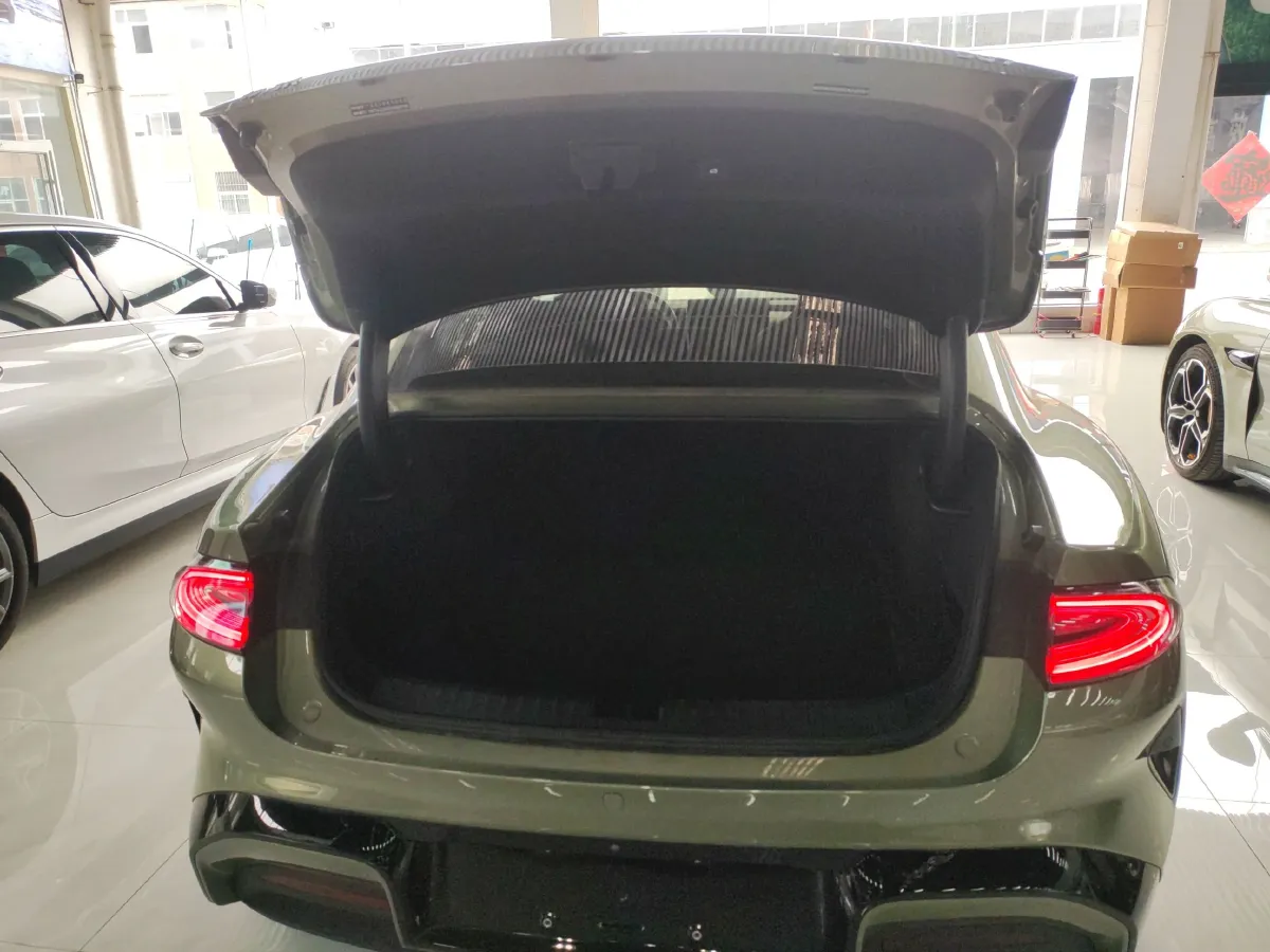 2024 MI SU7 BEV 73.6KWH,autocango,china used car exporter,china ev exporter,chinese used car exporter,chinese used ev exporter