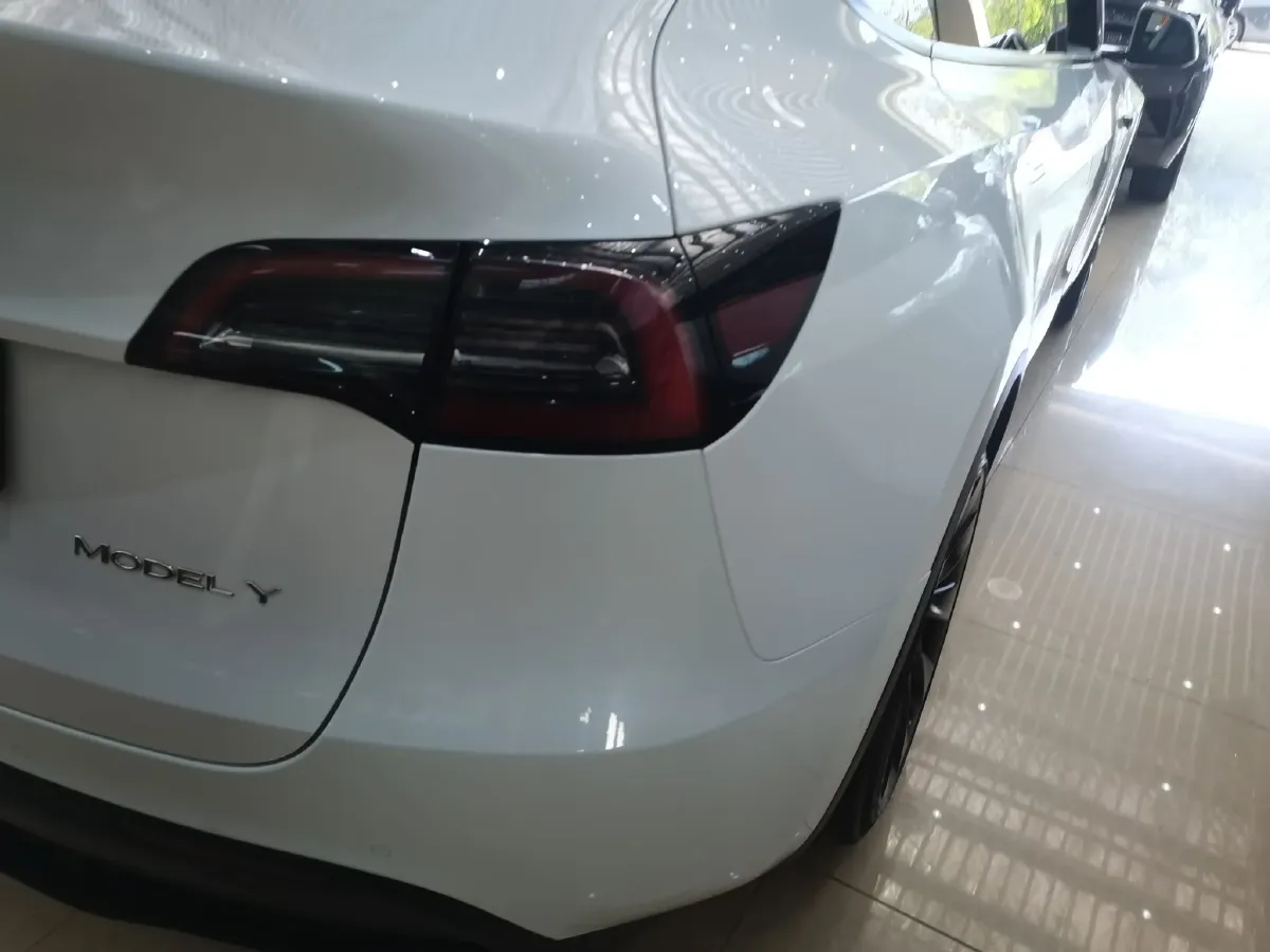 2022 Tesla Model Y BEV 60KWH,autocango,china used car exporter,china ev exporter,chinese used car exporter,chinese used ev exporter