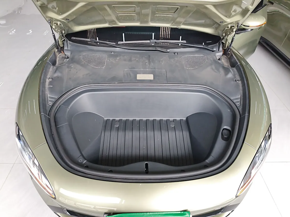 2024 MI SU7 BEV 101KWH,autocango,china used car exporter,china ev exporter,chinese used car exporter,chinese used ev exporter