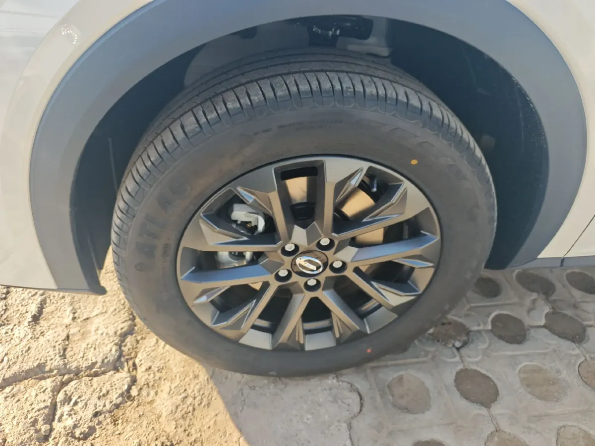 2026 Geely Emgrand 1.5L 120HP L4 CVT,autocango,china used car exporter,china ev exporter,chinese used car exporter,chinese used ev exporter