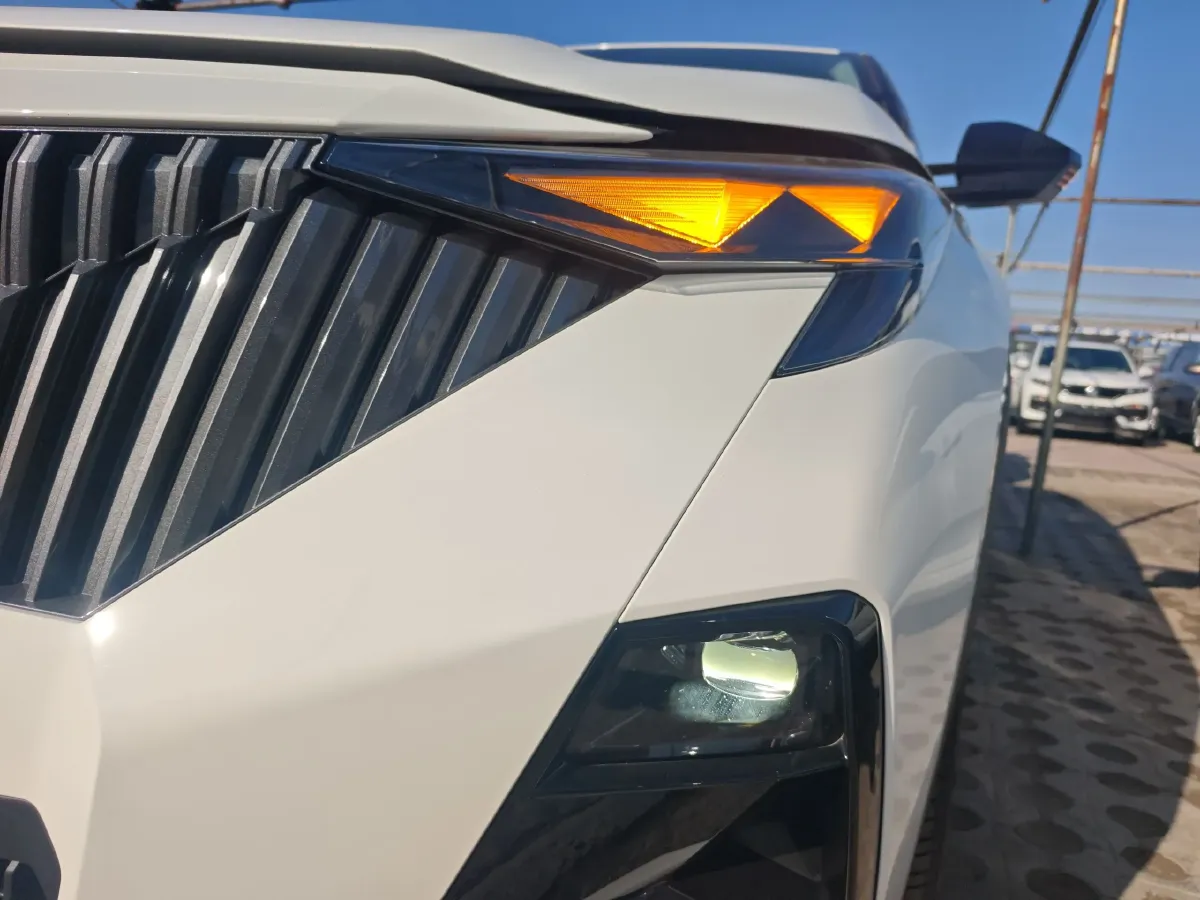 2026 Geely Emgrand 1.5L 120HP L4 CVT,autocango,china used car exporter,china ev exporter,chinese used car exporter,chinese used ev exporter